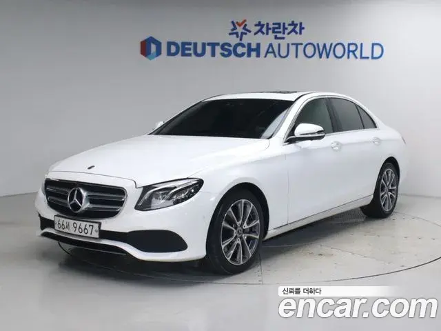 Mercedes-Benz E-Class 2019 — Фото 20/20