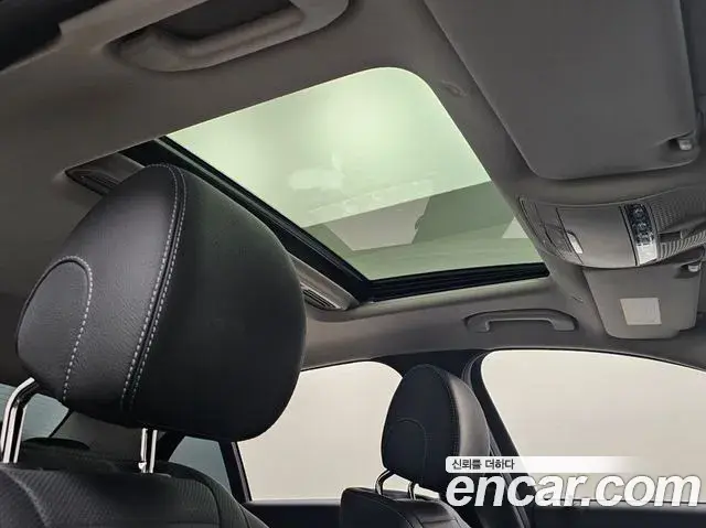 Mercedes-Benz E-Class 2019 — Фото 17/20