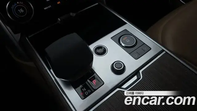 Land Rover Range Rover 2023 — Şəkil 29/30