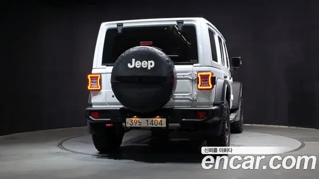 Jeep Wrangler 2019 — Фото 4/20