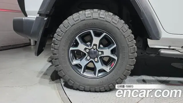 Jeep Wrangler 2019 — Фото 5/20