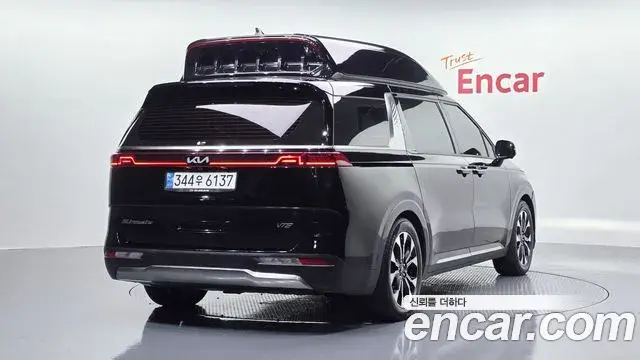 Kia Carnival 2022 — Фото 2/20