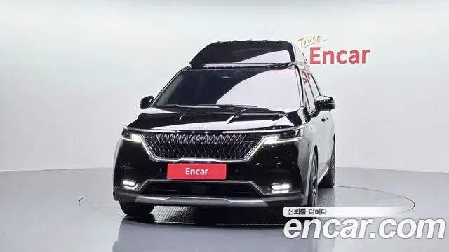 Kia Carnival 2022 — Фото 3/20