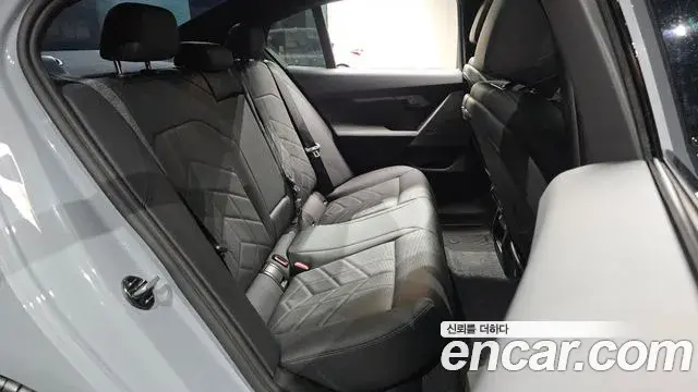 BMW 5 Series 2025 — ფოტო 11/20