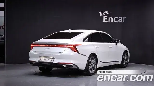 Kia K8 2022 — Photo 7/38