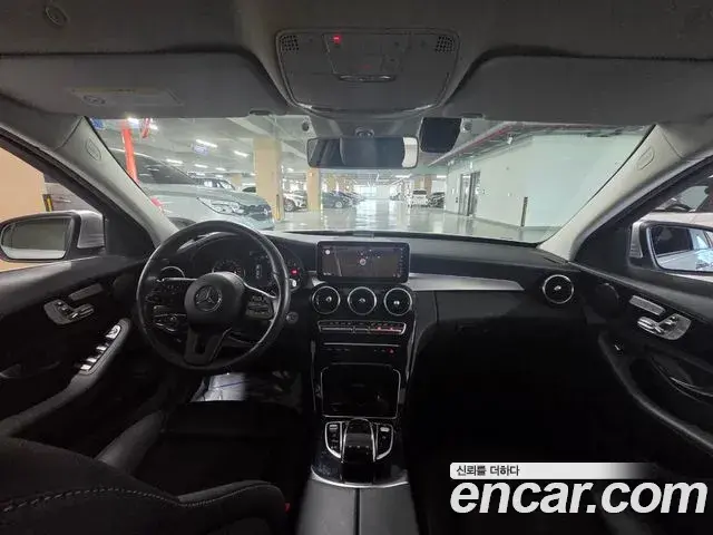 Mercedes-Benz C-Class 2019 — Фото 10/19
