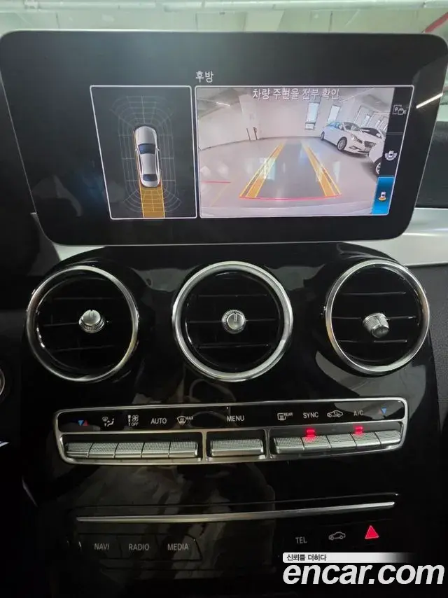 Mercedes-Benz C-Class 2019 — Фото 12/19