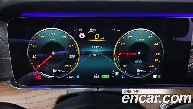 Mercedes-Benz E-Class 2021 — Фото 8/20