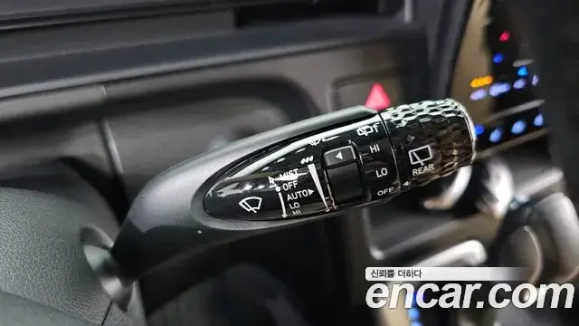 Hyundai Staria 2024 — Фото 19/20