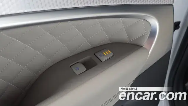 Genesis G70 2021 — Şəkil 28/33