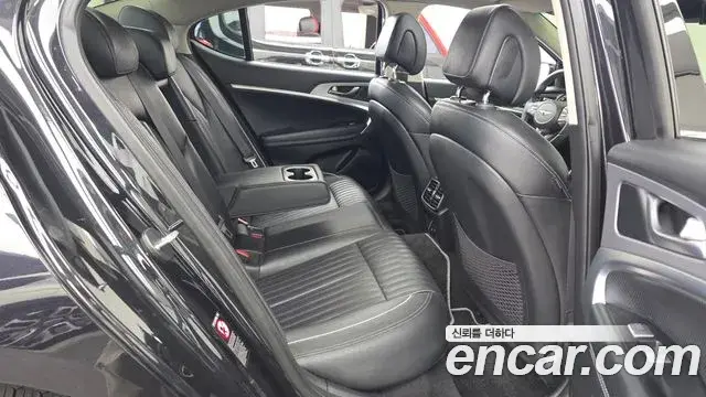 Genesis G70 2020 — Şəkil 9/32