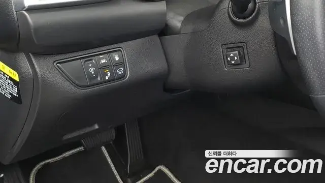 Genesis G70 2020 — Şəkil 30/32