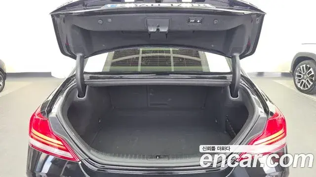 Genesis G70 2020 — Şəkil 32/32