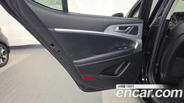 Genesis G70 2020 — Şəkil 10/32