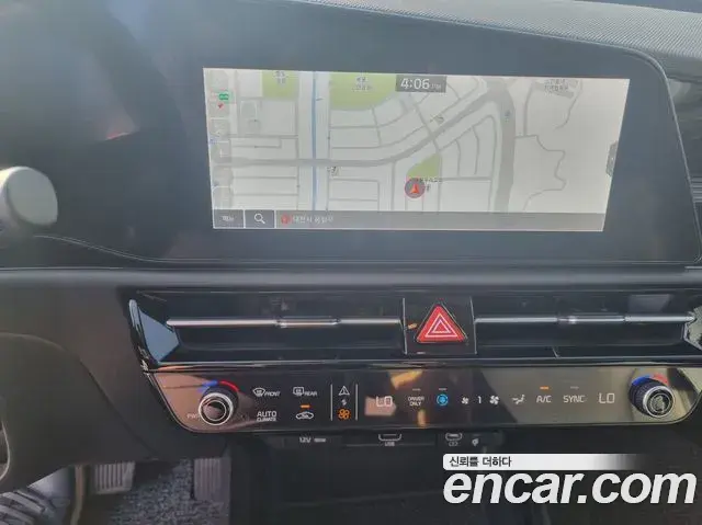 Kia Niro 2024 — Фото 16/20