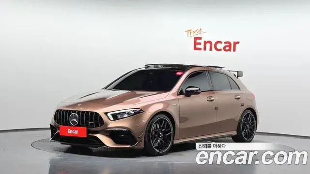 Mercedes-Benz A-Class 2023 — Фото 1/20