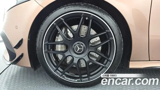 Mercedes-Benz A-Class 2023 — Фото 5/20