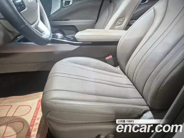 Kia K8 2023 — Şəkil 34/38