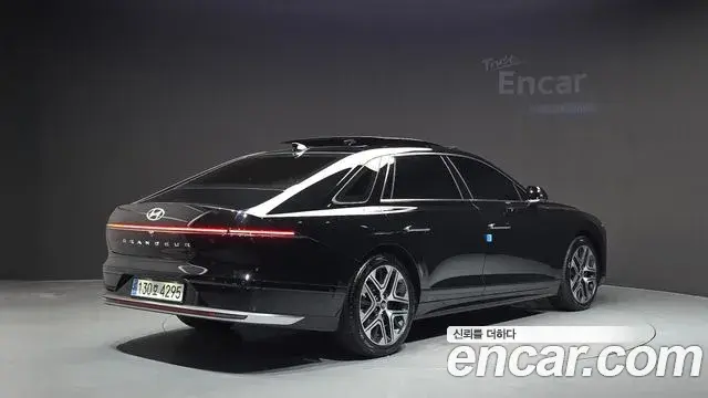 Hyundai Grandeur 2023 — Фото 2/20