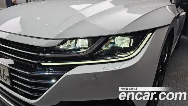Volkswagen Arteon 2019 — Photo 17/30