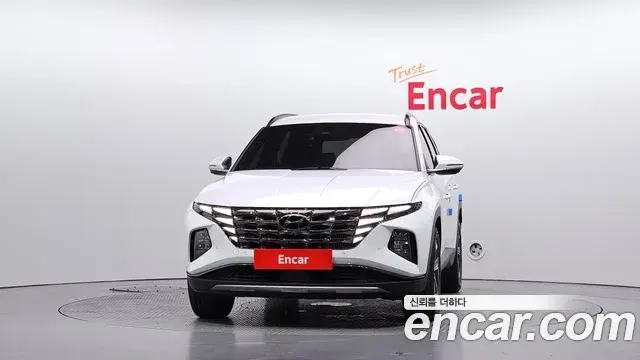 Hyundai The New Tucson 2023 — Фото 3/20