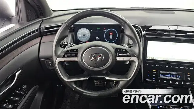 Hyundai The New Tucson 2023 — Фото 13/20