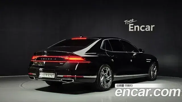Genesis G90 2022 — Фото 2/20