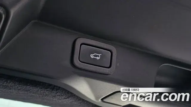Land Rover Range Rover Sport 2019 — Фото 16/20