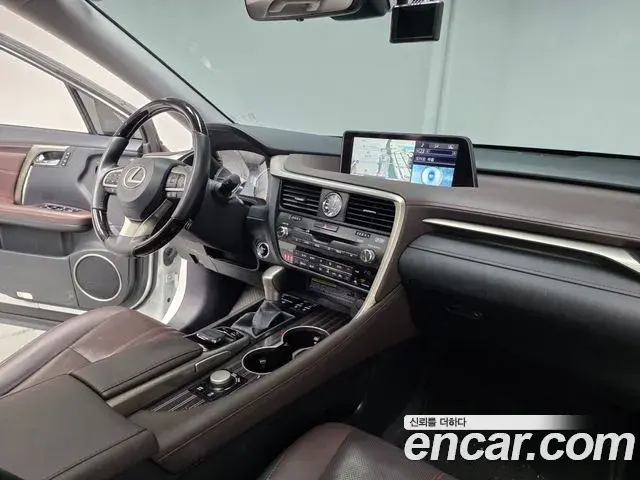 Lexus RX450h 2019 — Şəkil 14/20