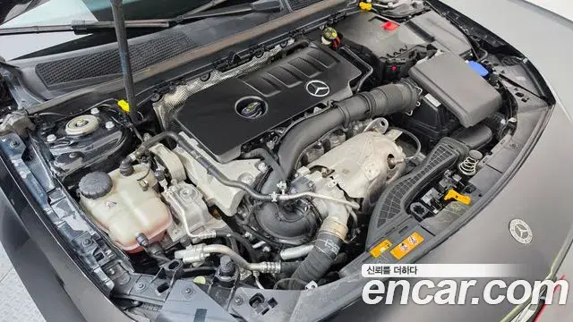 Mercedes-Benz A-Class 2020 — Фото 6/20