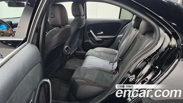 Mercedes-Benz A-Class 2020 — Фото 11/20