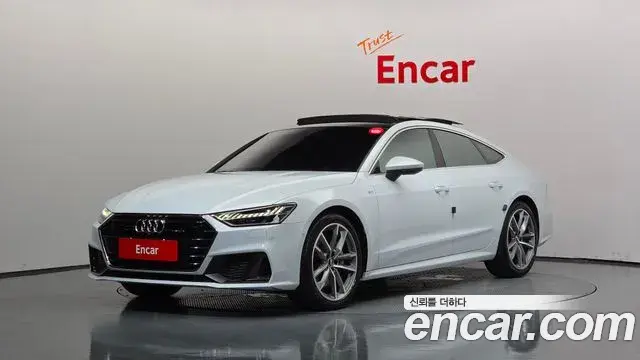 Audi A7 2020 — Фото 1/20