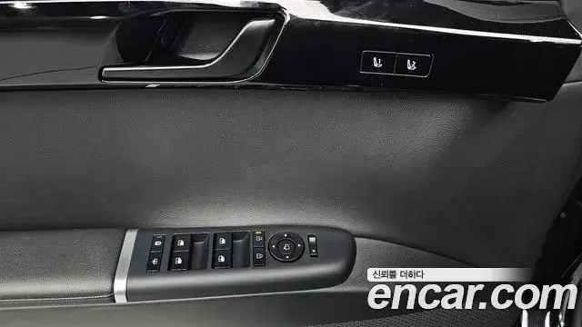 Hyundai Grandeur 2023 — Şəkil 17/20