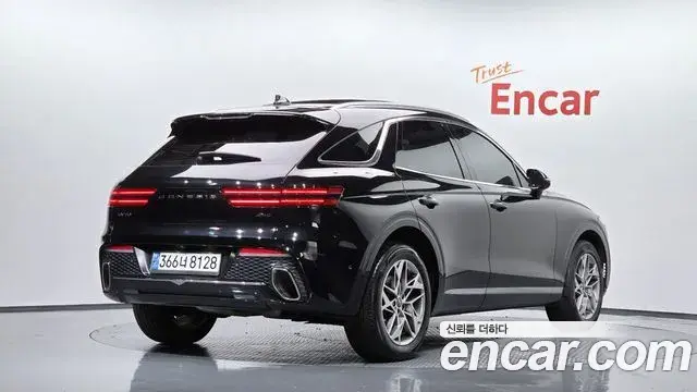 Genesis GV70 2021 — Şəkil 13/35