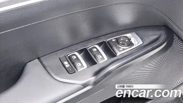 Kia K5 2022 — Photo 25/30