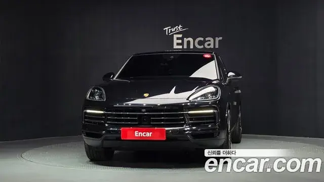 Porsche Cayenne 2021 — Фото 3/20