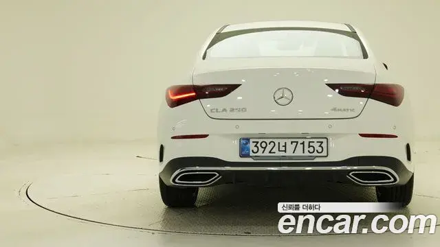 Mercedes-Benz CLA-Class 2025 — Фото 3/18