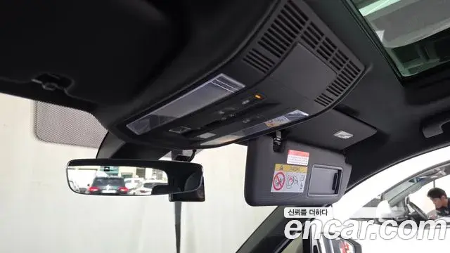 Volkswagen Touareg 2023 — Photo 22/36