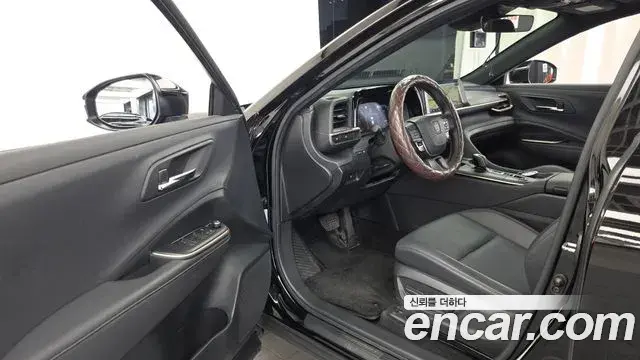 Toyota Crown Crossover 2023 — Şəkil 11/20