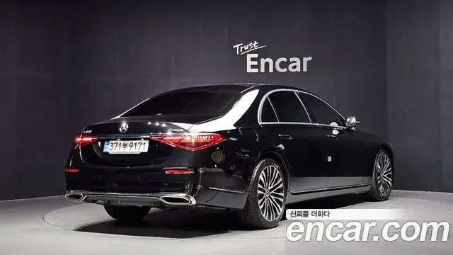 Mercedes-Benz S-Class 2022 — Фото 2/20