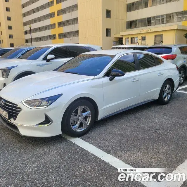 Hyundai Sonata 2019 — Фото 1/14