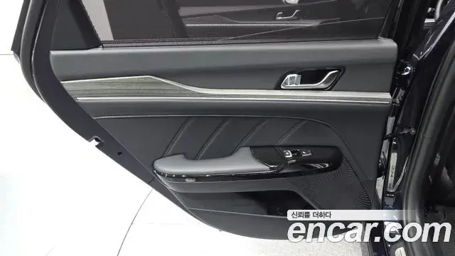 Kia K5 2025 — Şəkil 14/33