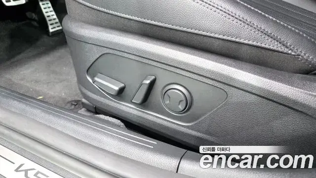 Kia K5 2025 — Şəkil 26/33