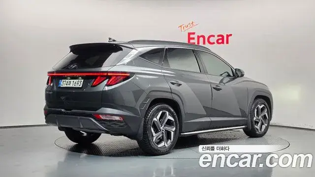 Hyundai The New Tucson 2022 — Фото 2/20