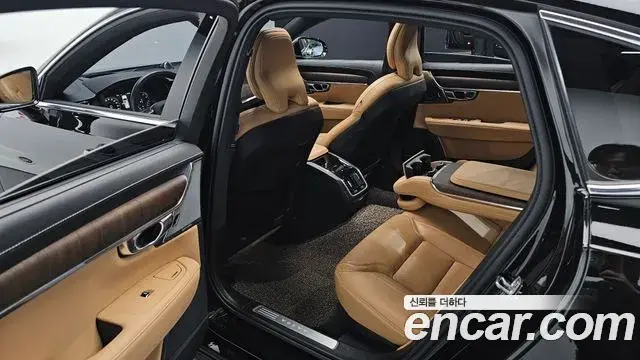 Volvo S90 2021 — Фото 12/20