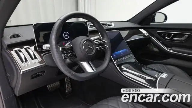 Mercedes-Benz S-Class 2025 — Фото 12/20