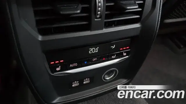 BMW 3 Series 2020 — Фото 19/20