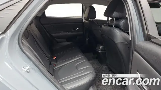 Hyundai Avante 2022 — Фото 13/20
