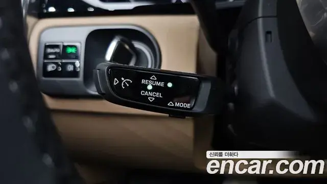 Porsche Cayenne 2020 — Фото 18/20