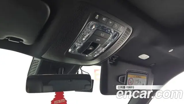 Mercedes-Benz GLB-Class 2021 — Фото 20/20